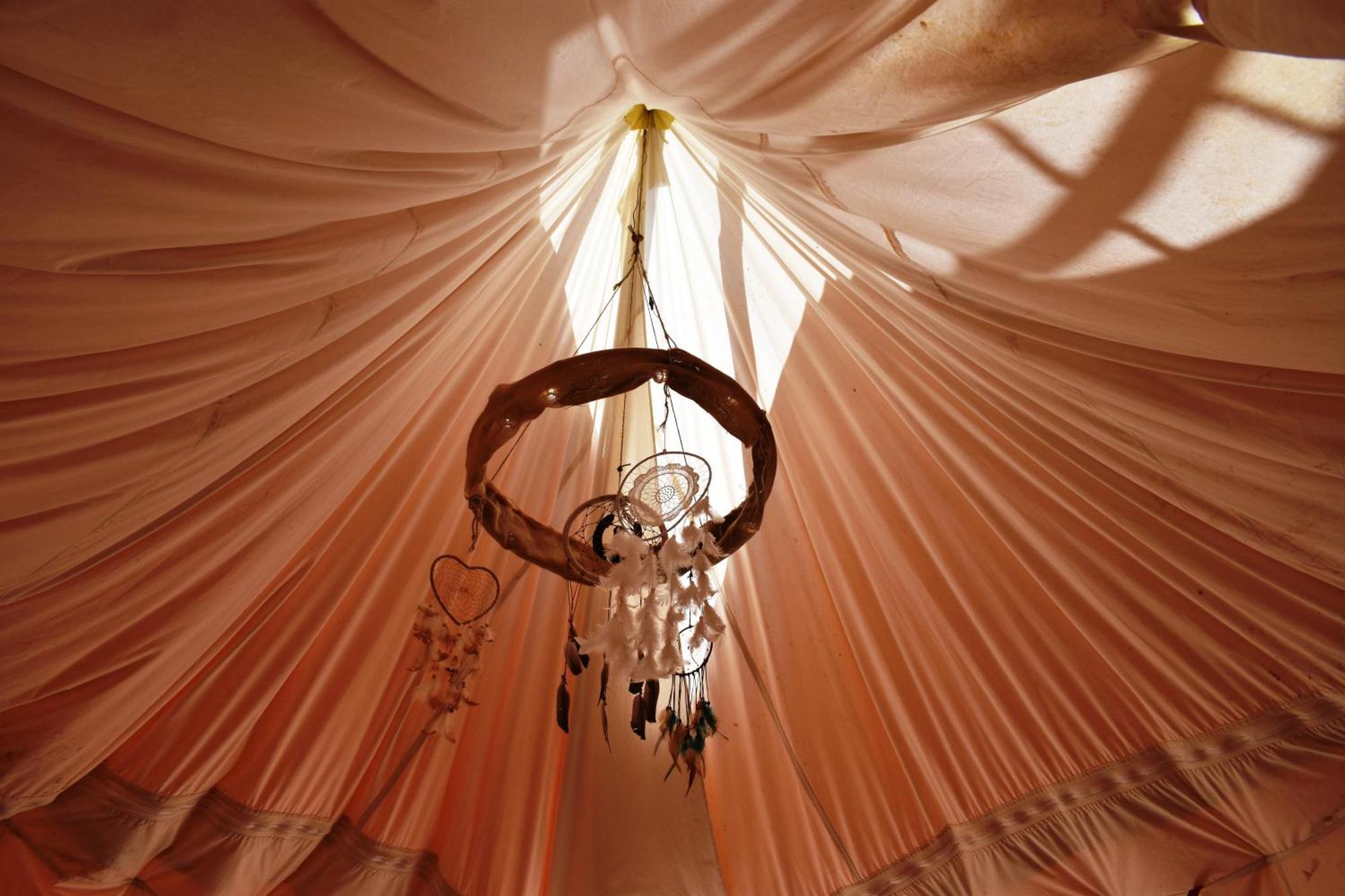 Nuit En Cheyenne Tipi A 500M De La Plage Cancale Exteriör bild